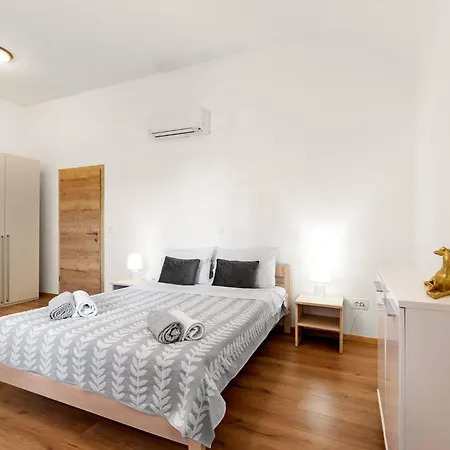 Muline Vakantiehuis Ugljan